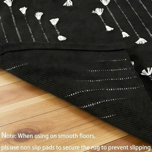 Boho Moroccan cotton rug black and white 4x6 feet 2