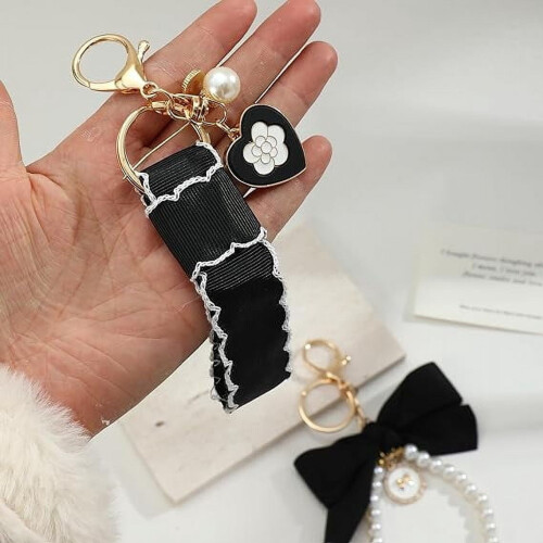 Lily Sakura Flower Keychain Set Pearl Wristlet 2 pcs 1