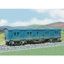 Parkside PC592 SR/BR 28ton Bogie 'B' Van Kit HO/OO Gauge