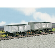 Parkside PC576 LMS Traffic Coal and 4 Plank Wagons Kit HO/OO Gauge