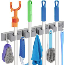 Wandmontierter Besen-/Mopphalter – 4 rutschfeste Silikonablagen + 5 Haken – Garage/Küche/Bad – Praktisches Grau