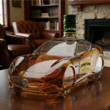 Carafe à whisky 300 ml en verre, en forme de voiture de sport, sculpture 3D originale, idéale pour décorer un bar ou une maison. Cadeau
