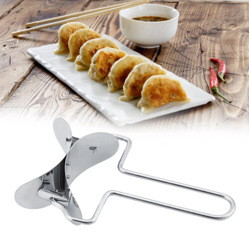 Stainless Steel Dumpling Wrapper Dough Cutter Circle Roller Mold Making Tool 1