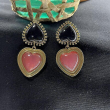 Vintage Heart-Shaped Earrings French-Style Luxury Studs