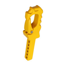 Sturdy Zinc Alloy Metal Tows Hook for Toy Crawlers Fit 1 10 Scale Models Yellow