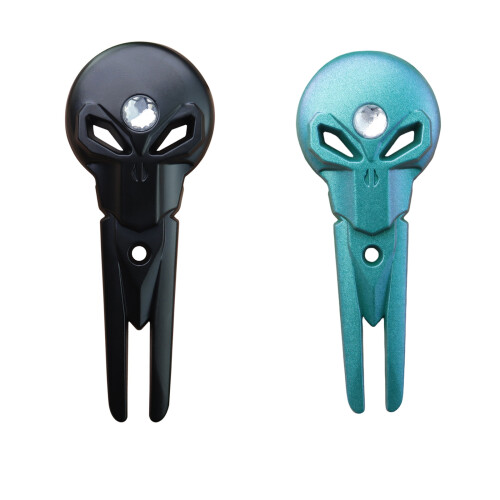 Compact Metal Golf Divot Fork with Skull Design for Grass Care Black 1