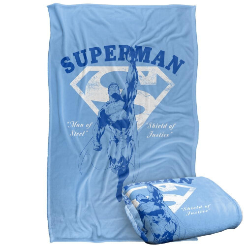 Superman (152cm x 127cm, Multicoloured) Superman Flying Blanket 1