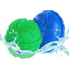 Set of 2 eco-friendly laundry balls, reusable washing balls, improve washing performance, prevent tangles