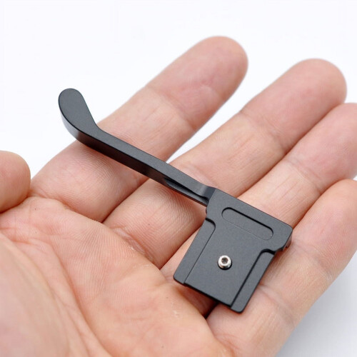 Poignée de pouce pour griffe flash X100V avec outil intégré (noir) 1