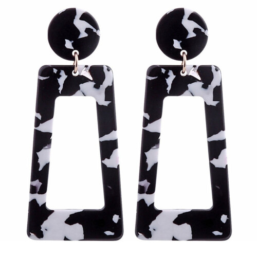 Pendientes colgantes grandes de forma rectangular geométrica multicolor.