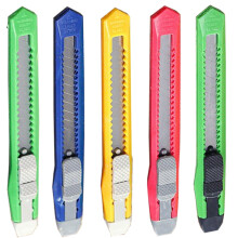 Univerzální nůž Casewin Box Cutters s výsuvnou čepelí a posuvným zámkem pro kancelář, domácnost, umění, řemesla, hobby
