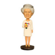 (B)The Queens 70th Platinum Jubilee Statue Bobbling Nodding Head Figure Action