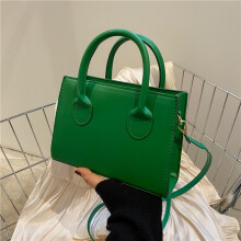Stilvolle quadratische Tasche Green