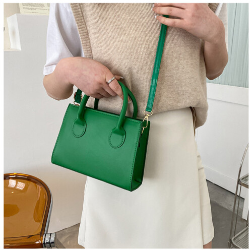 Stilvolle quadratische Tasche Green 1