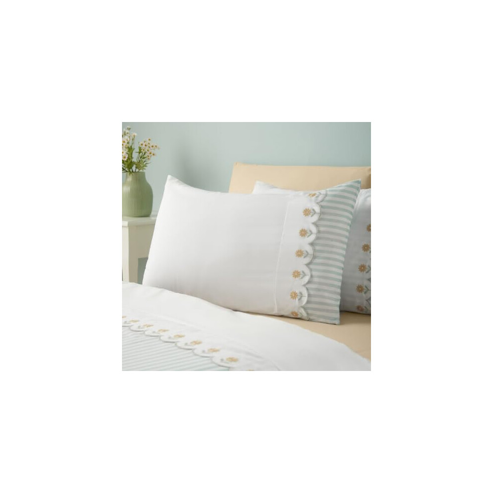 Catherine Lansfield Embroidered Daisy Soft Touch Double Duvet Cover Set With Pillowcases Sage Green - Image 11