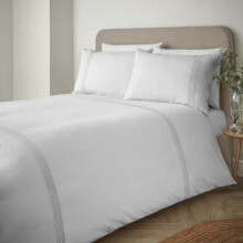 Catherine Lansfield Pintuck Easy Iron Percale Single Duvet Cover Set White