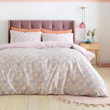 Catherine Lansfield Darcy Floral Reversible King Duvet Cover Set with Pillowcases Pink