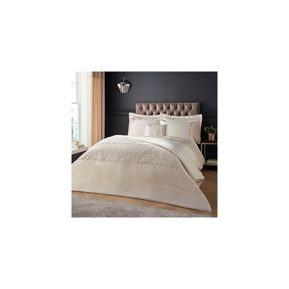 Catherine Lansfield Deco Sequin Super King Duvet Cover Set with Pillowcases Champagne Gold - Image 2