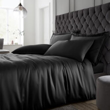 Catherine Lansfield Silky Soft Satin Super King Duvet Cover Set with Pillowcases Black