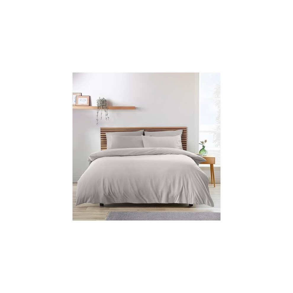 Catherine Lansfield Unisex Grey So Soft Non Iron Plain Dyed Duvet Cover Set In | Size: Single - Image 5