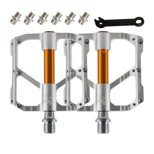 Light weights Bicycles Platform Flat Pedals 3 Bearings Bicycles Pedals Enduring Silver