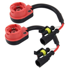 Dos cables adaptadores universales D2/D4, adaptadores de casquillo HID y conectores de cable para bombilla.