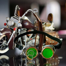 Upgraded Steampunk Goggles Welding Goth Cosplay Vintage Goggles bright silver green