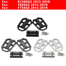 Precisions Motorcycle Front Foot Pegs Stylish Front Foot Pegs Bike Accessories White
