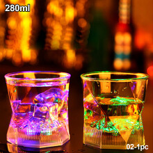 (02, 280-480ml) Neue blinkende Tasse Wein Bier Whiskey Becher Wasser Getränke Trinkglas LED automatisch leuchtende Tasse Party dekorative Lieferungen