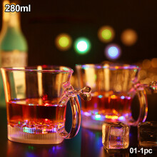 (01, 280-480ml) Neue blinkende Tasse Wein Bier Whiskey Becher Wasser Getränke Trinkglas LED automatisch leuchtende Tasse Party dekorative Lieferungen