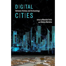Digital Cities Between History and Archaeology Paperback Book