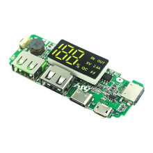 18650 Lithiumbatterij Digitale Display Oplaadmodule 5V 2.4A Drie Oplaadpoorten met Display Boost-Module