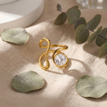 (1) Einfache und leichte Zirkonringe im Luxusserien-Design für Damen und Herren, personalisierte glänzende Zirkonia-Ringe, stapelbare