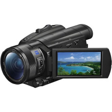 Sony AX700