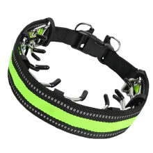 Collier à pointes réglable ZTGD avec boucle à dégagement rapide : collier de dressage sûr et efficace pour chiens de petite et grande taille.