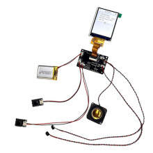ESP32-S3 AI-Ontwikkelingsbord met Slimme Spraakchat, Ondersteuning voor Spraakactivering en een 2,5-Inch Scherm met Schakelaar.