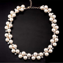AYYUFE Elegante Damesketting met Parels en Glanzende Strasssteentjes, Valentijnsdag