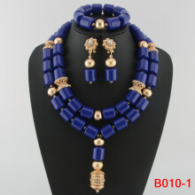 (B010-1) Traditionelles nigerianisches Hochzeit-Set mit künstlichen Korallenperlen, Brautschmuck-Set, afrikanische Perlen,