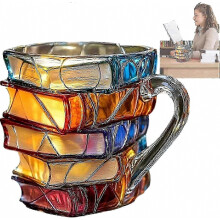 Mug à café en forme de pile de livres peints en 3D, cadeau unique pour les amoureux des livres, les lecteurs et les amateurs de café.