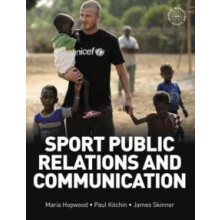 Sport Public Relations and Communication by Maria Hopwood Paperback Bo