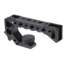 Comfortable Camera Top Handle for Adventure Weddings Prolonged Shoot Time