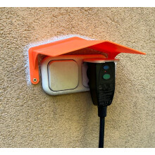 Rain Shield Cover for Outdoor Socket – Weatherproof Electrical Protector