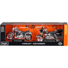 Maisto 1:18 Scale Harley Davidson Duos - 70s Series '77 FXS Low Rider and '78 Electra Glide Diecast Motorcycles