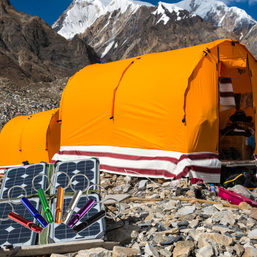 Rote Überlebenspfeife für Notfall und Camping 1