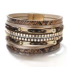 (Brown) Stilvolles Kunstlederarmband mit Schlangenledermuster |1 Stück mehrschichtiges Wickelarmband für Männer und Frauen – Schmuck mit M