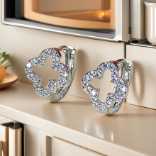 (Silver) 1 Paar Blumen-Ohrstecker – schlichter Blumenschmuck mit Sicherheitsclip