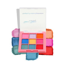 Paleta de Sombras Teen Teen de 9 Colores - Acabados Mate, Brillantes y Metálicos