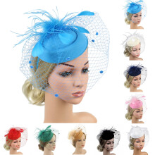 Chapeau de mariée élégant avec voile en résille, couleur unie, style bibi, petit modèle en peluche bleu lac.