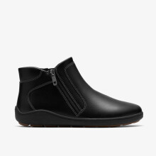 (Standard, 4 (Adults')) Bryianne Carly Black Leather
