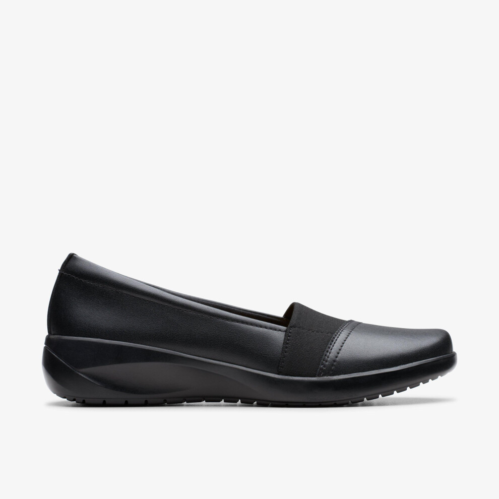 Clarks (Standard, 4.5 (Adults')) Kaetlyn Rhea Black Leather